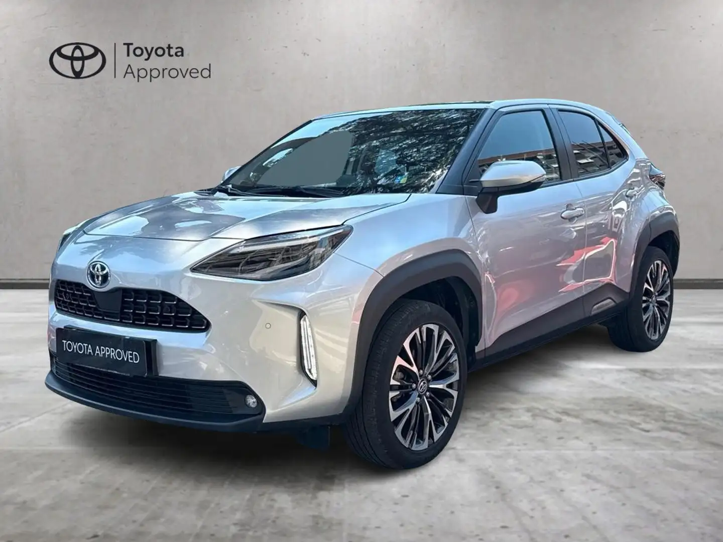 Toyota Yaris Cross Yaris Cross 1.5h Lounge fwd 116cv e-cvt Argento - 1