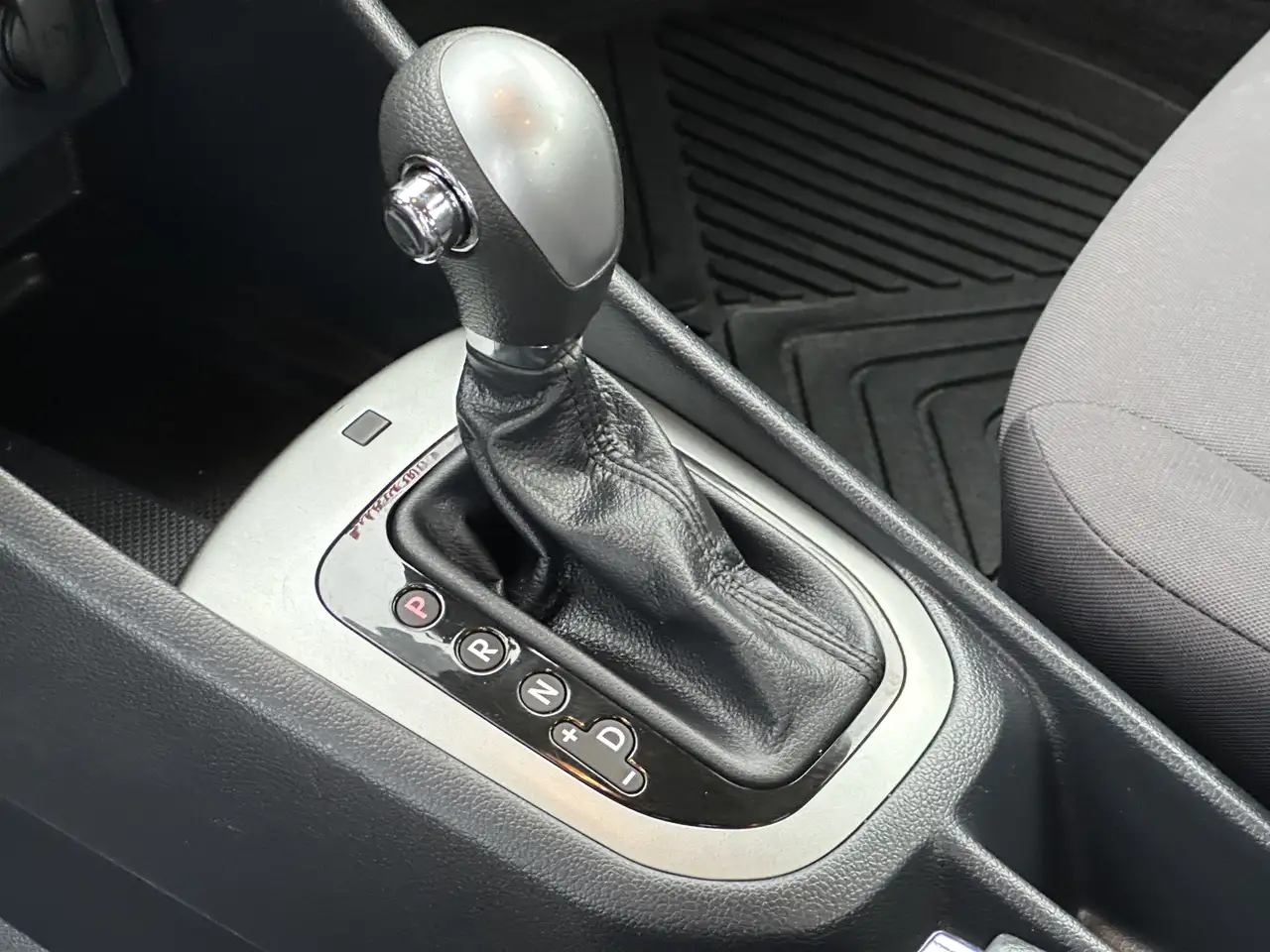 Kia Rio снимка Kia Rio