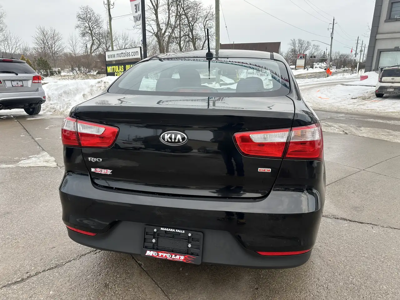 Kia Rio снимка Kia Rio