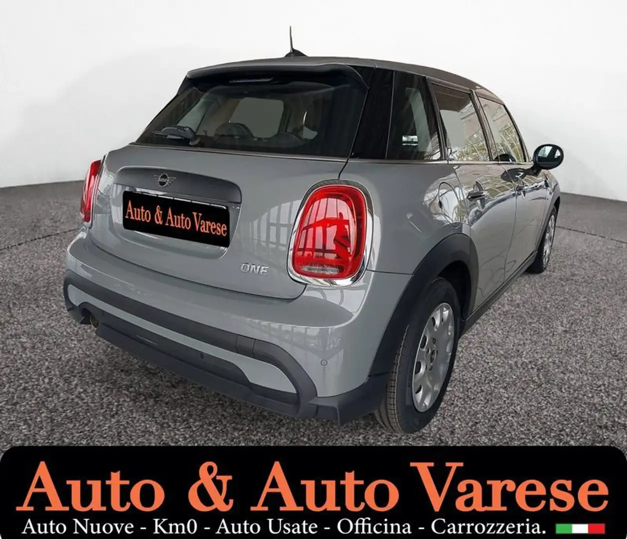 MINI One 1.5 5 porte NAVI AUTOMATICA Šedá - 2