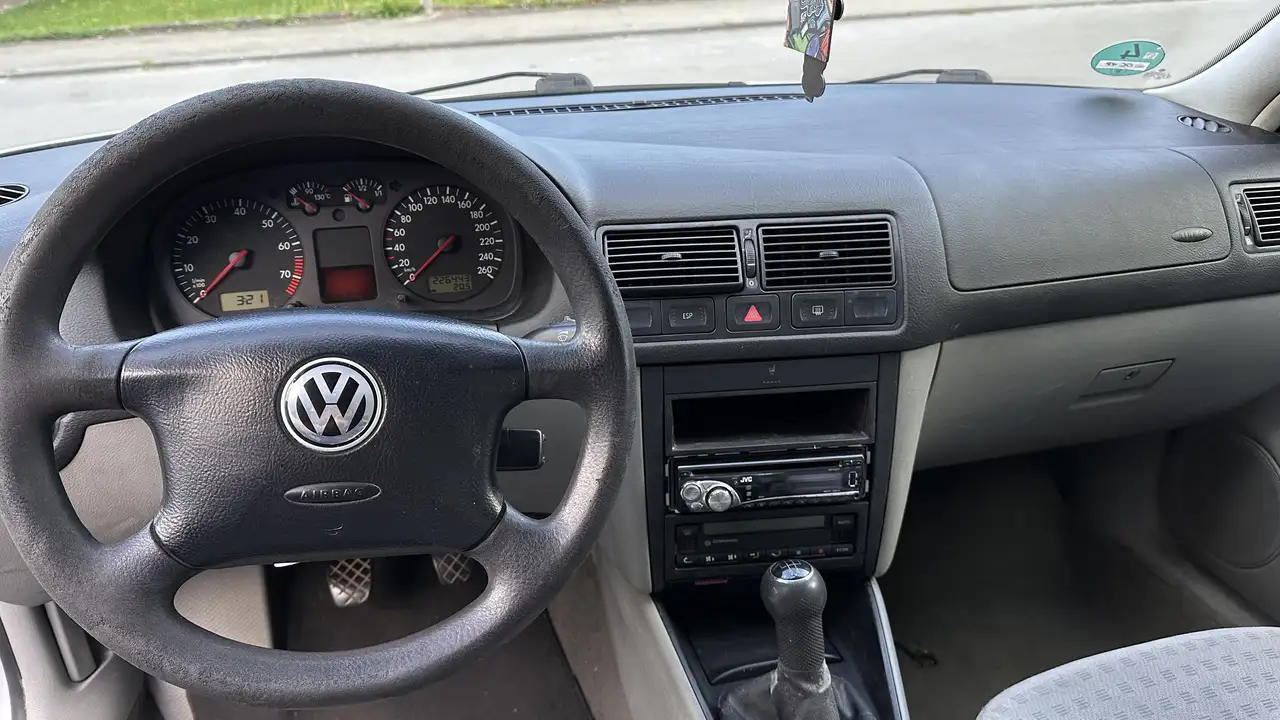 Volkswagen Golf 2.0 Comfortline, foto 4