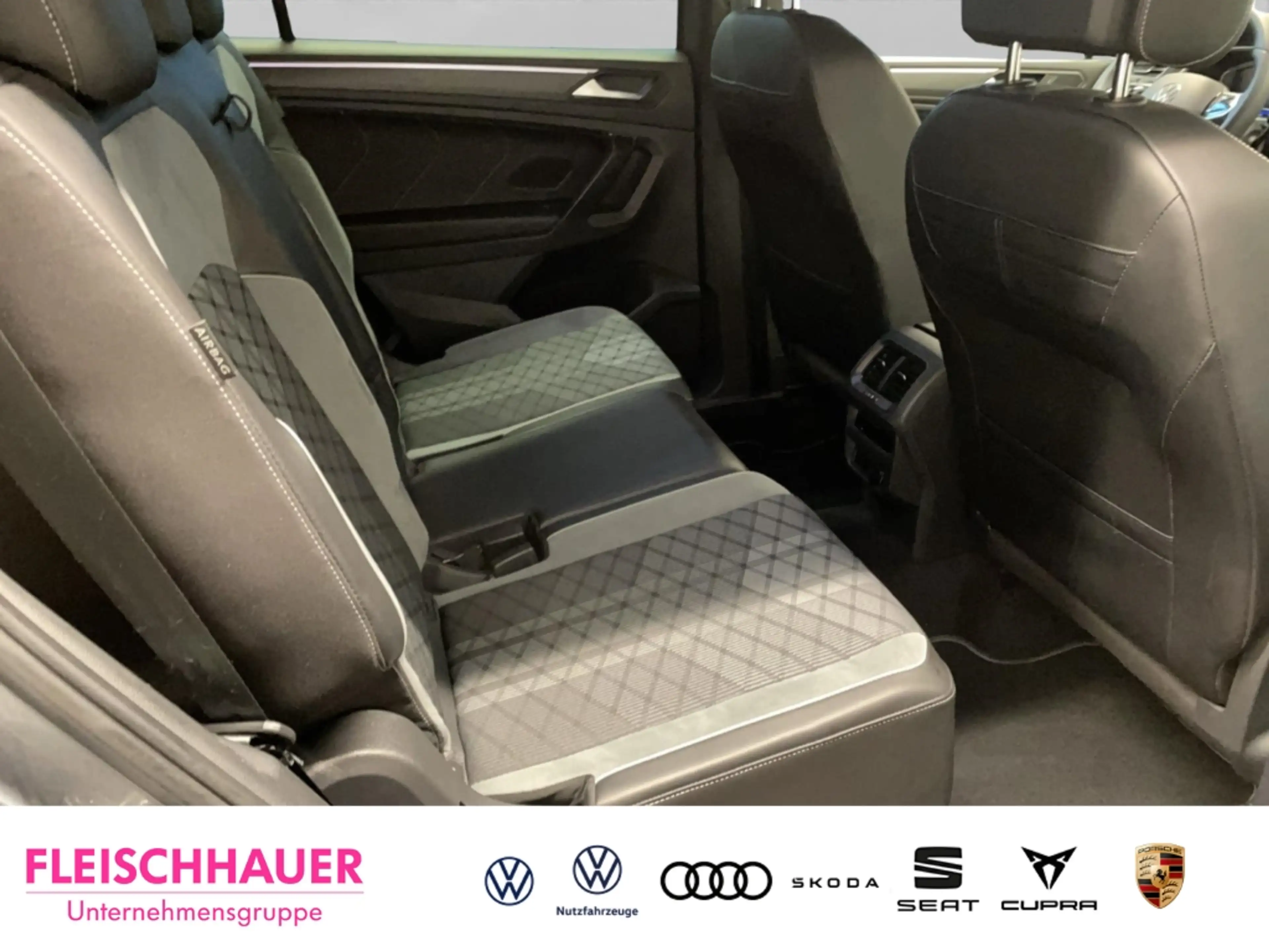 Volkswagen Tiguan Allspace 2.0 TSI R-Line 4Motion LED Navi AHK Panorama ACC K — photo 10