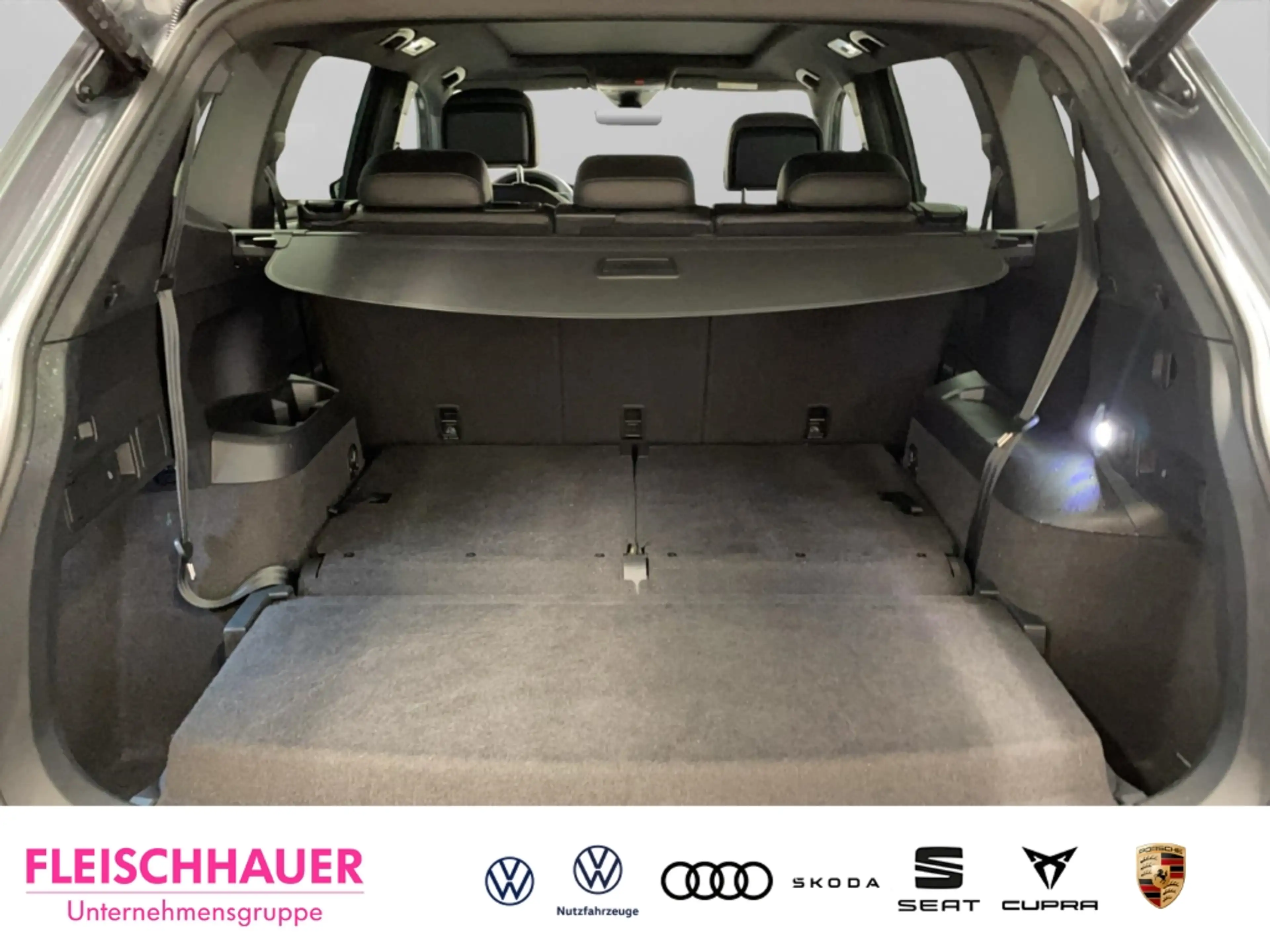 Volkswagen Tiguan Allspace 2.0 TSI R-Line 4Motion LED Navi AHK Panorama ACC K — photo 7