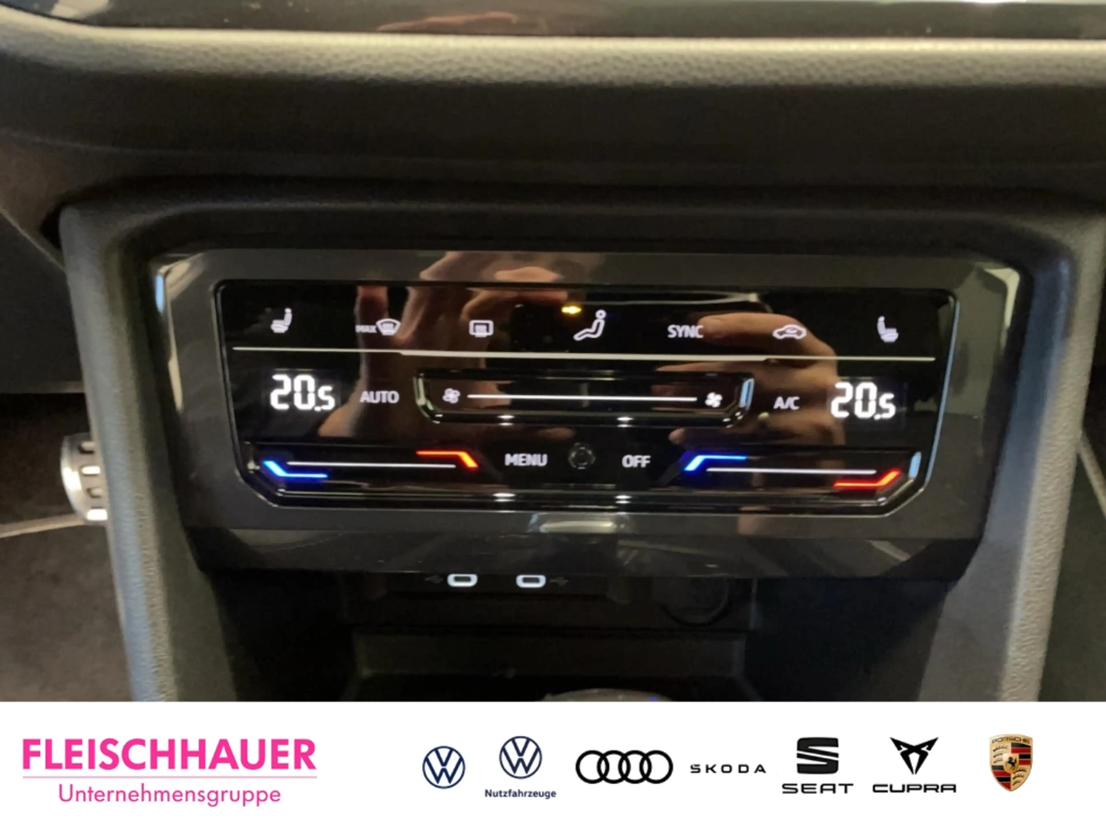 Volkswagen Tiguan Allspace 2.0 TSI R-Line 4Motion LED Navi AHK Panorama ACC K — photo 14
