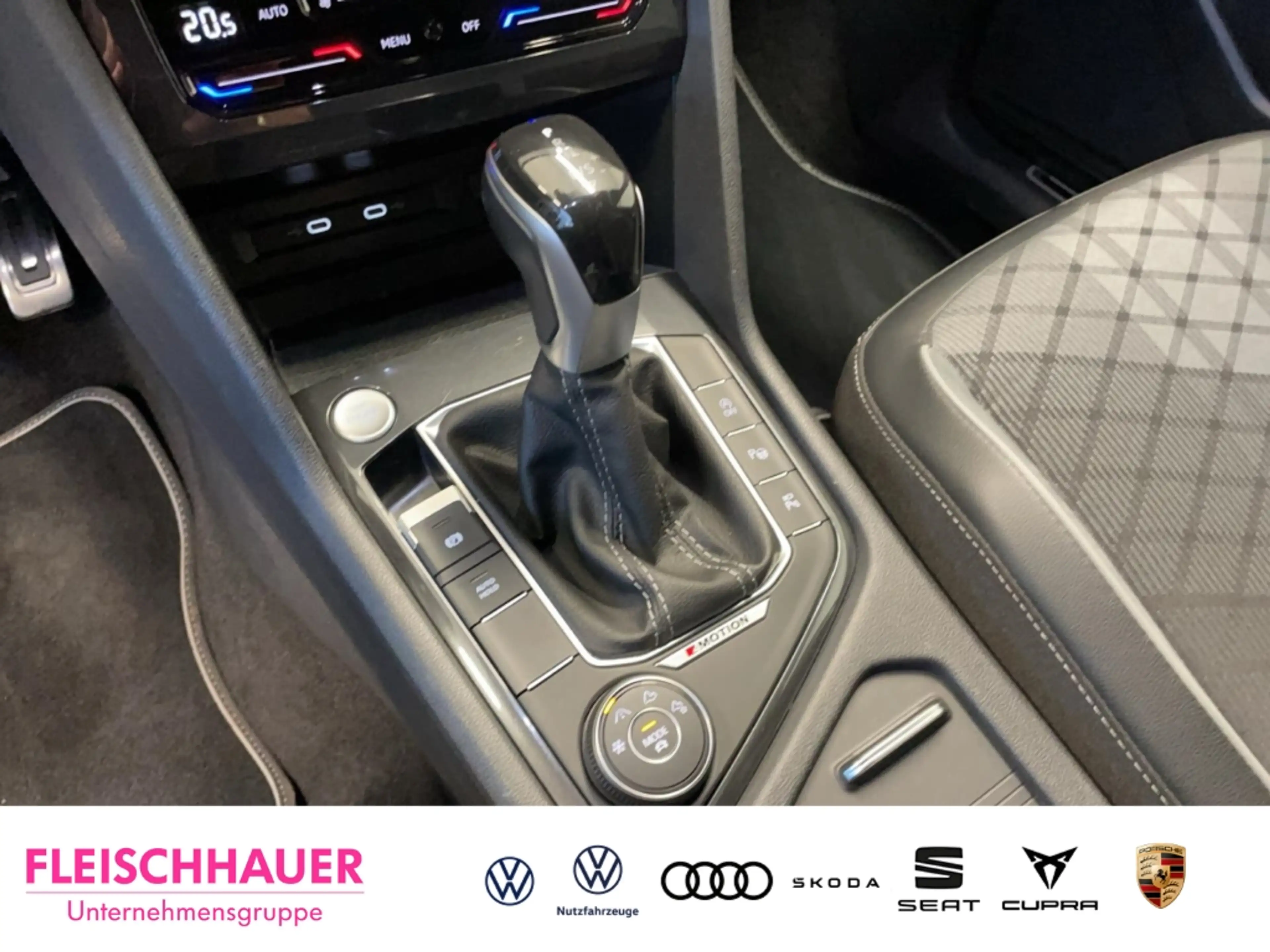 Volkswagen Tiguan Allspace 2.0 TSI R-Line 4Motion LED Navi AHK Panorama ACC K — photo 13