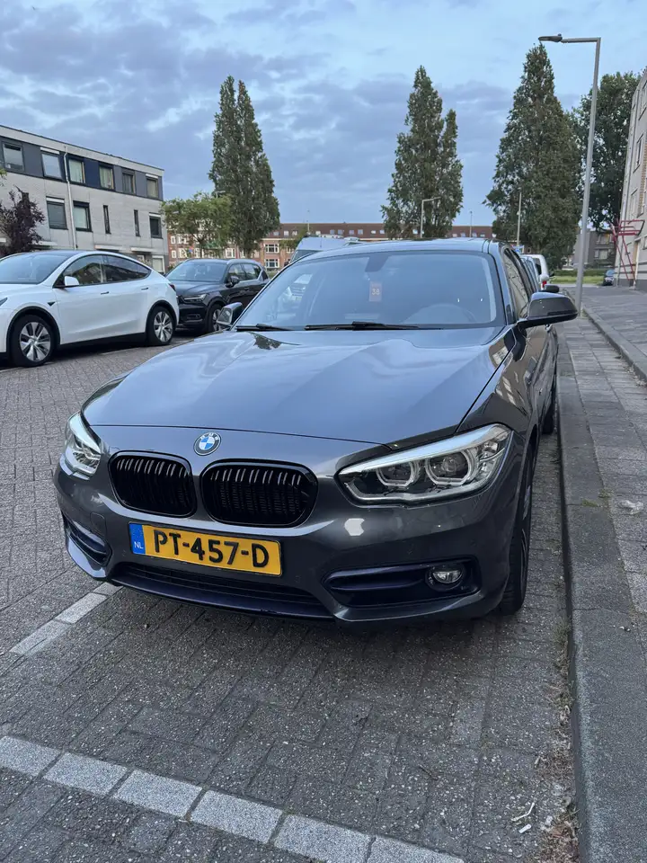 BMW 118