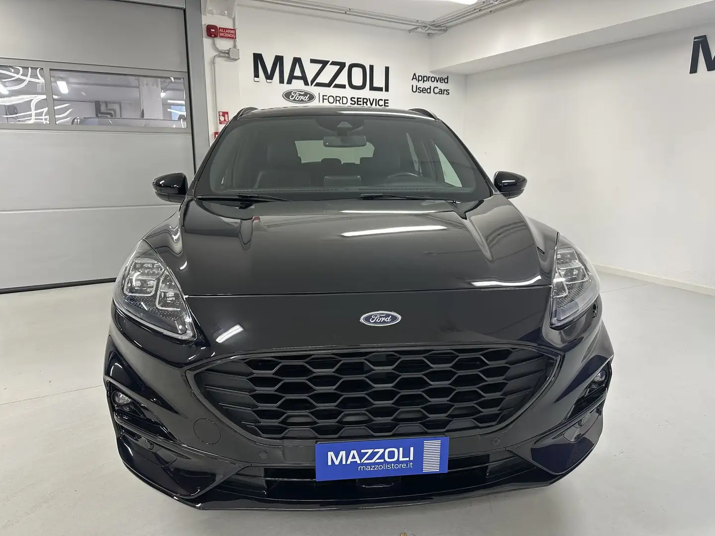 Ford Kuga 1.5 EcoBlue 120 CV aut. 2WD ST-Line X Nero - 2