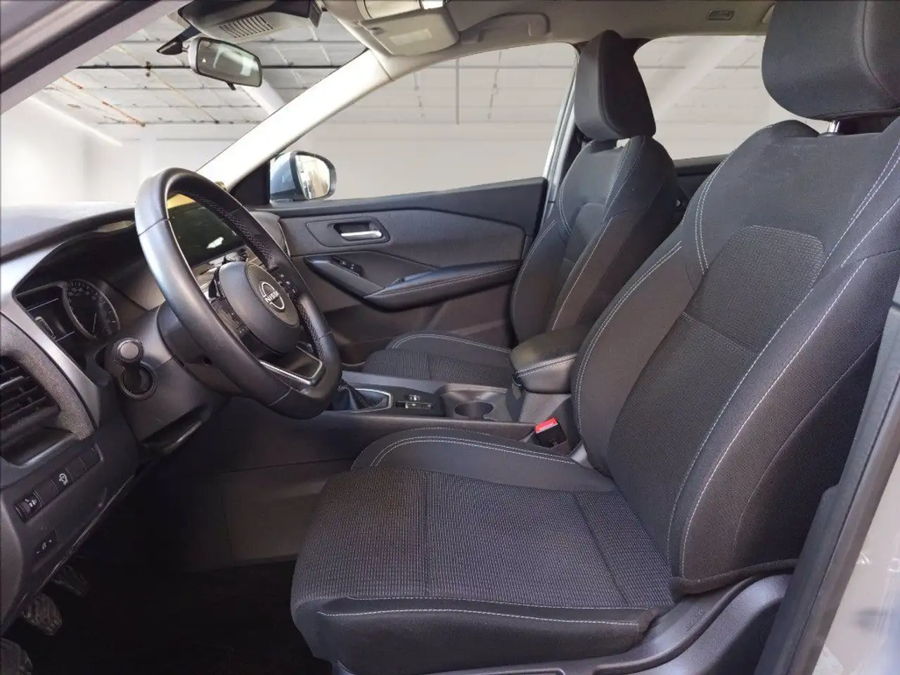 Nissan Qashqai 1.3 mhev Acenta 2wd 140cv 10
