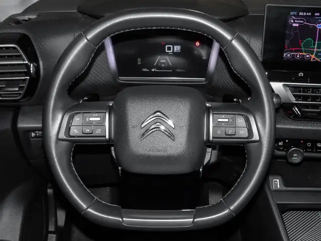 Citroen C4 view 9