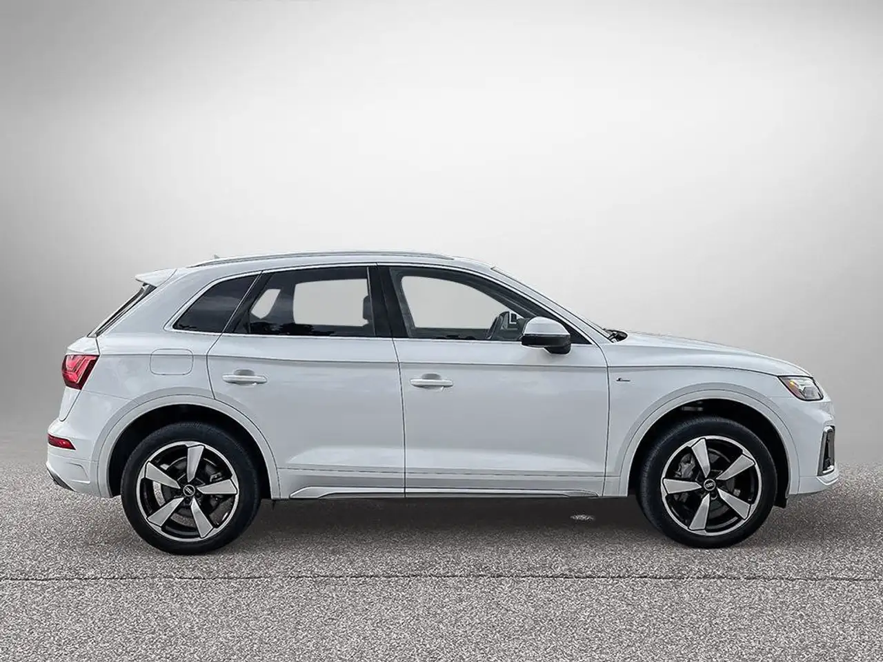 Audi Q5 снимка Audi Q5