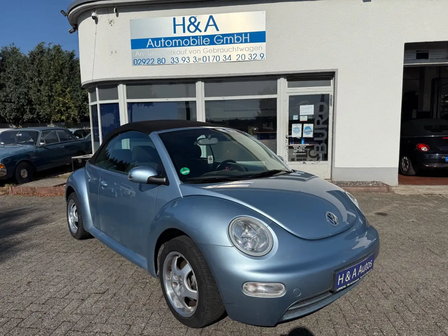 Volkswagen New Beetle Cabriolet 1.4 Highline Blau - 1