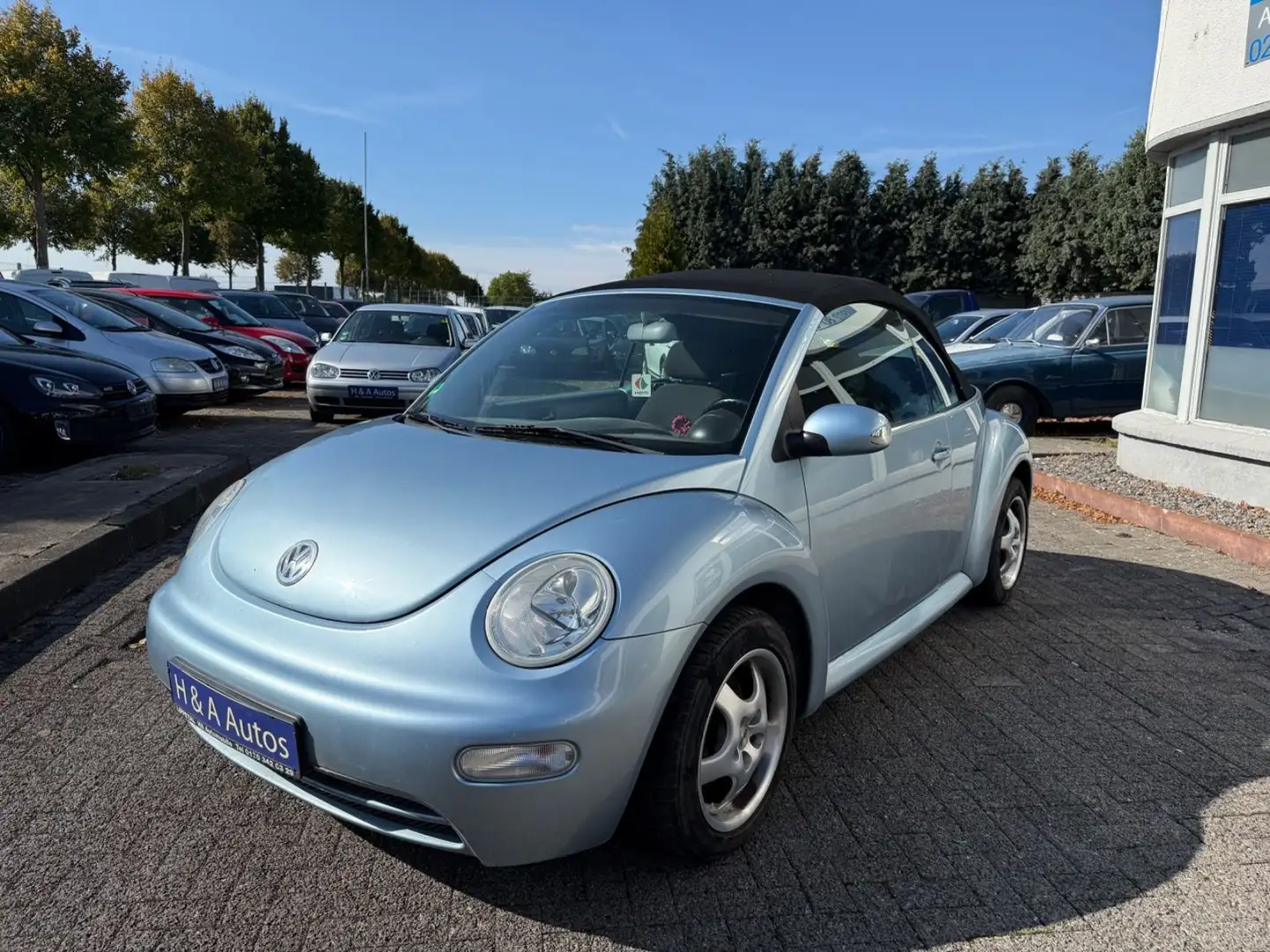 Volkswagen New Beetle Cabriolet 1.4 Highline Blau - 2