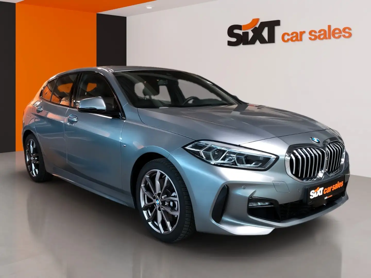 BMW 120 i M Sport ad.LED|Sitz&LR-HZ|LCProf|Wireless Gris - 1