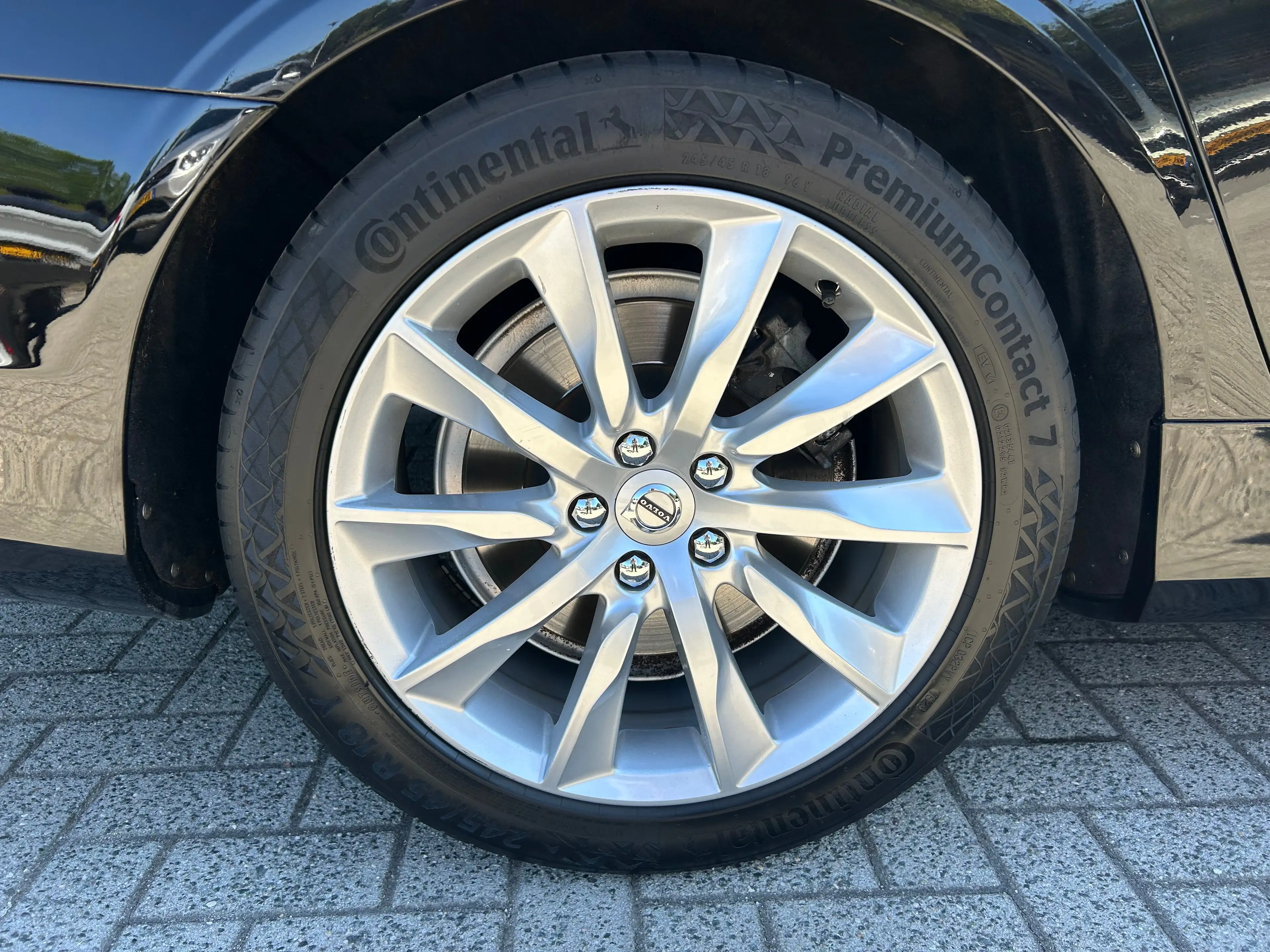 Volvo V90 2.0 T4 Momentum | Pilot Assist | BLIS | Memory | L — photo 4