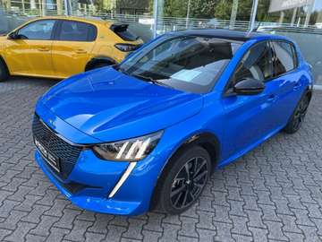 e- GT Panorama Navi LED ACC Kamera CarPlay LM-Felg