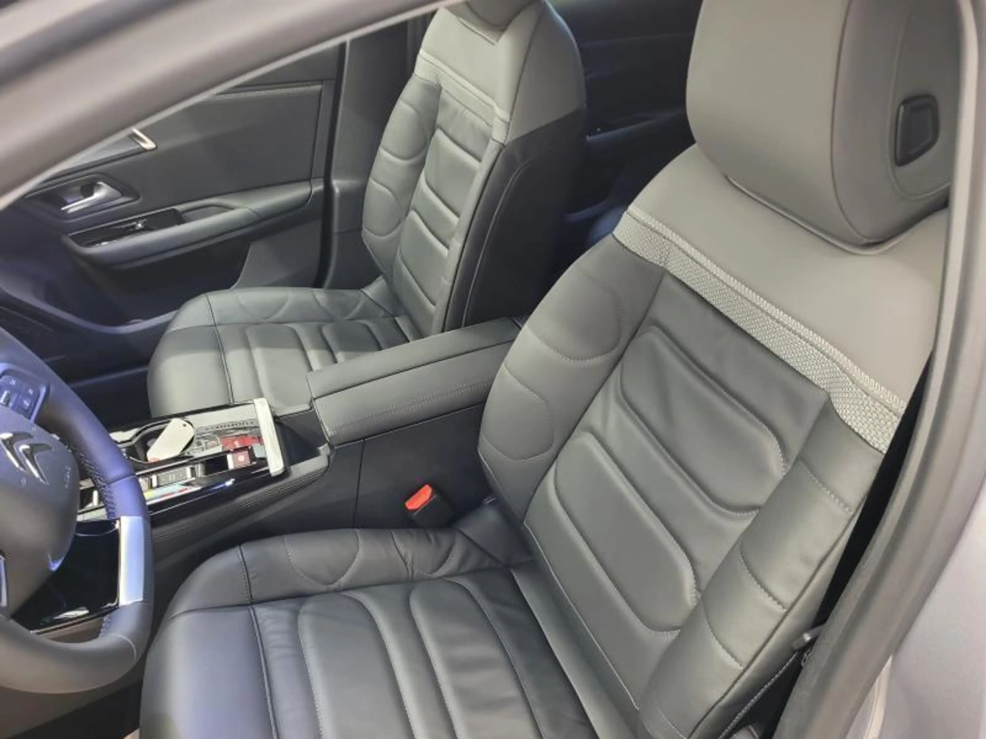 Citroen C5 X 12 Turbo 130 pk EAT8 Shine — photo 14