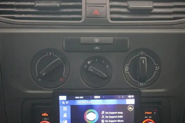 Volkswagen Caddy view 15