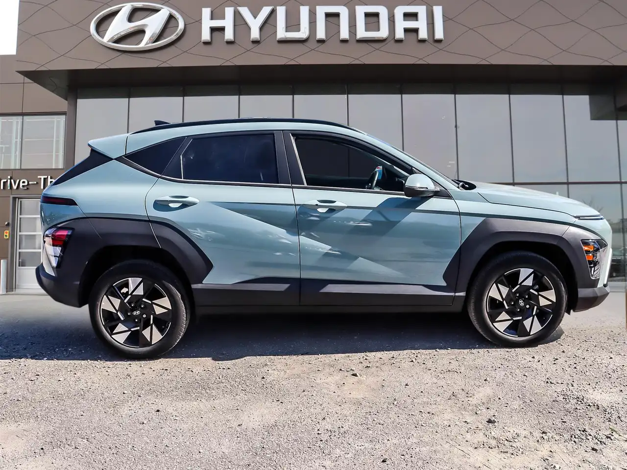 Hyundai KONA снимка Hyundai KONA