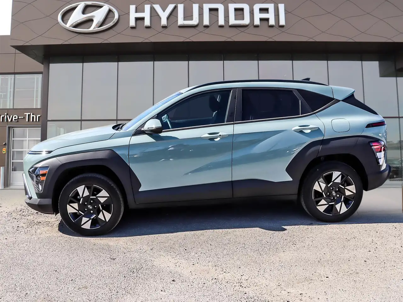 Hyundai KONA снимка Hyundai KONA