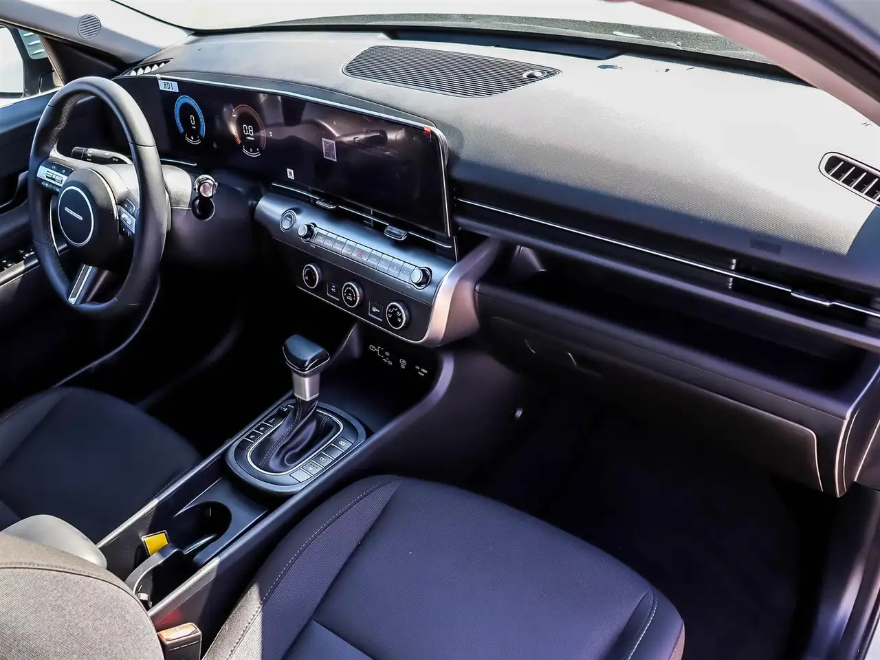 Hyundai KONA снимка Hyundai KONA