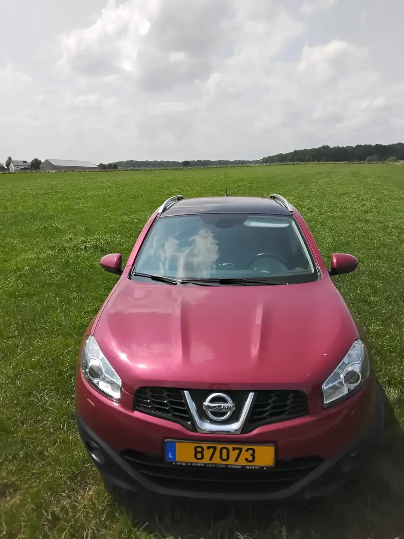 Nissan Qashqai Qashqai 2.0 dCi 4 x 4 DPFtekna Rot - 2