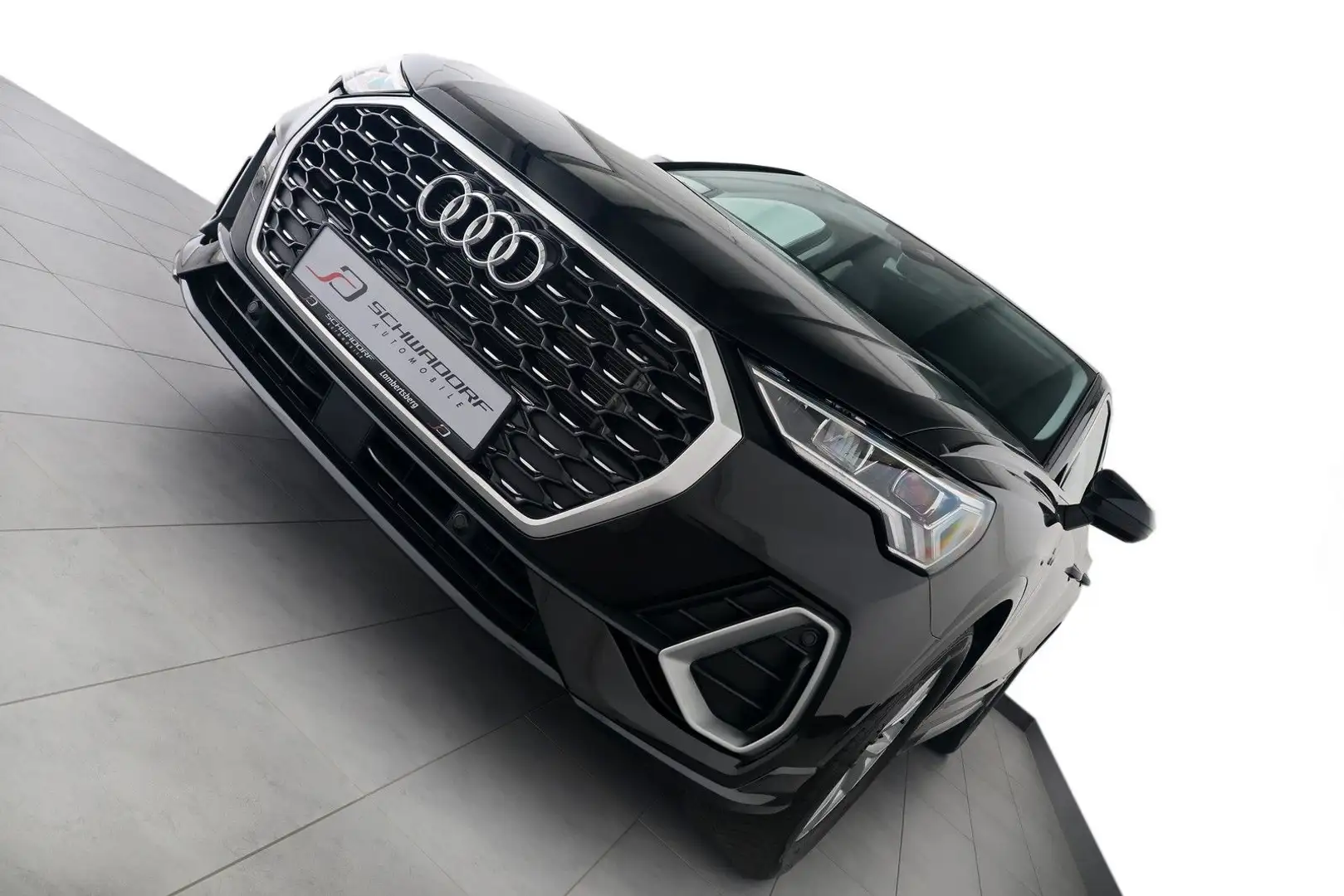 Audi Q3 Sportback 35 TFSI S line Business Paket PANO Noir - 2
