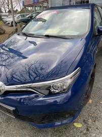 Bild 2 Toyota Auris Hybrid Cool