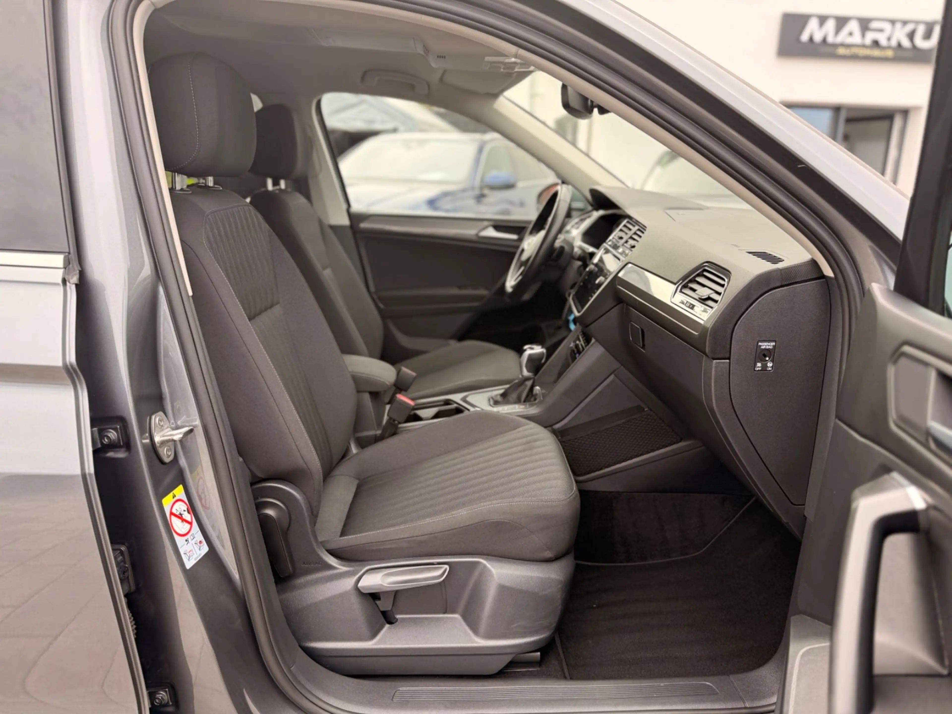 Volkswagen Tiguan Allspace 2.0 TDI /7.Sitzer/AHK/ACC/LED — photo 14