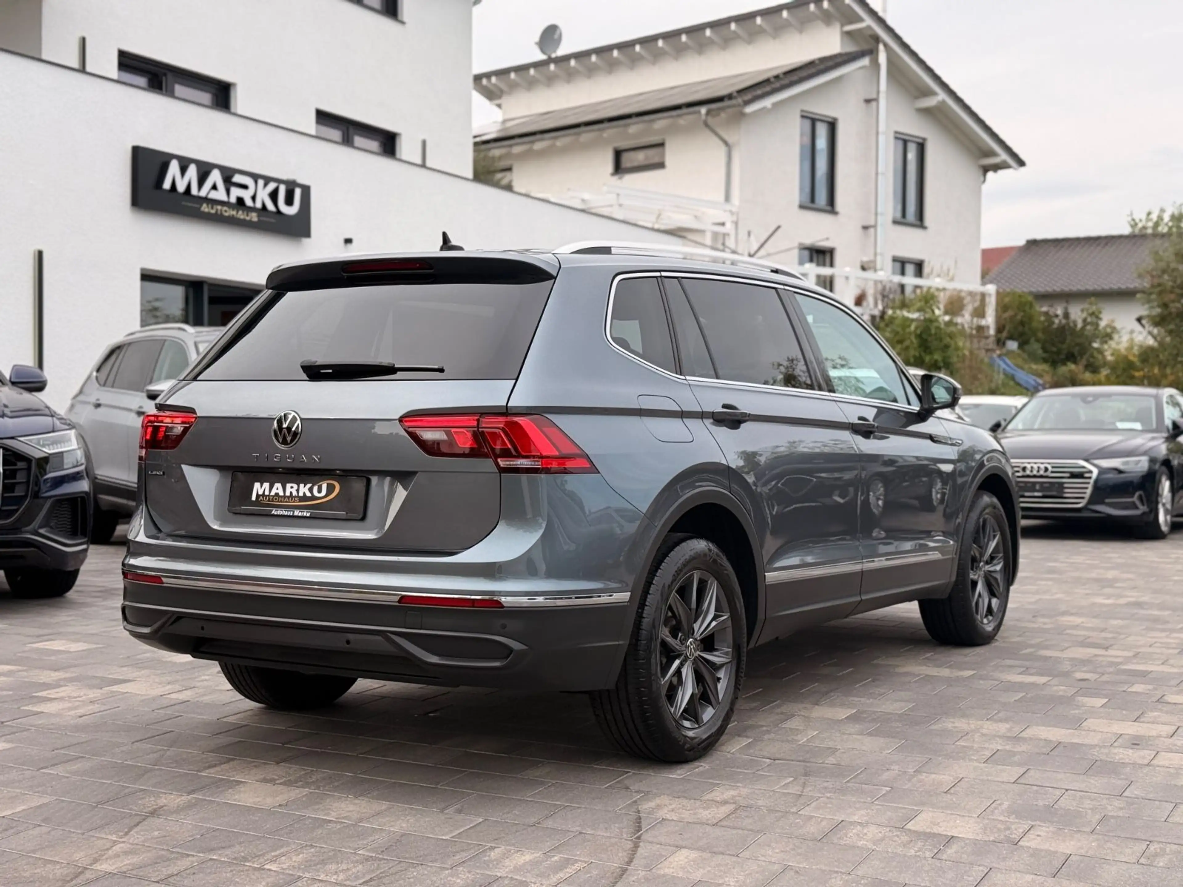 Volkswagen Tiguan Allspace 2.0 TDI /7.Sitzer/AHK/ACC/LED — photo 5