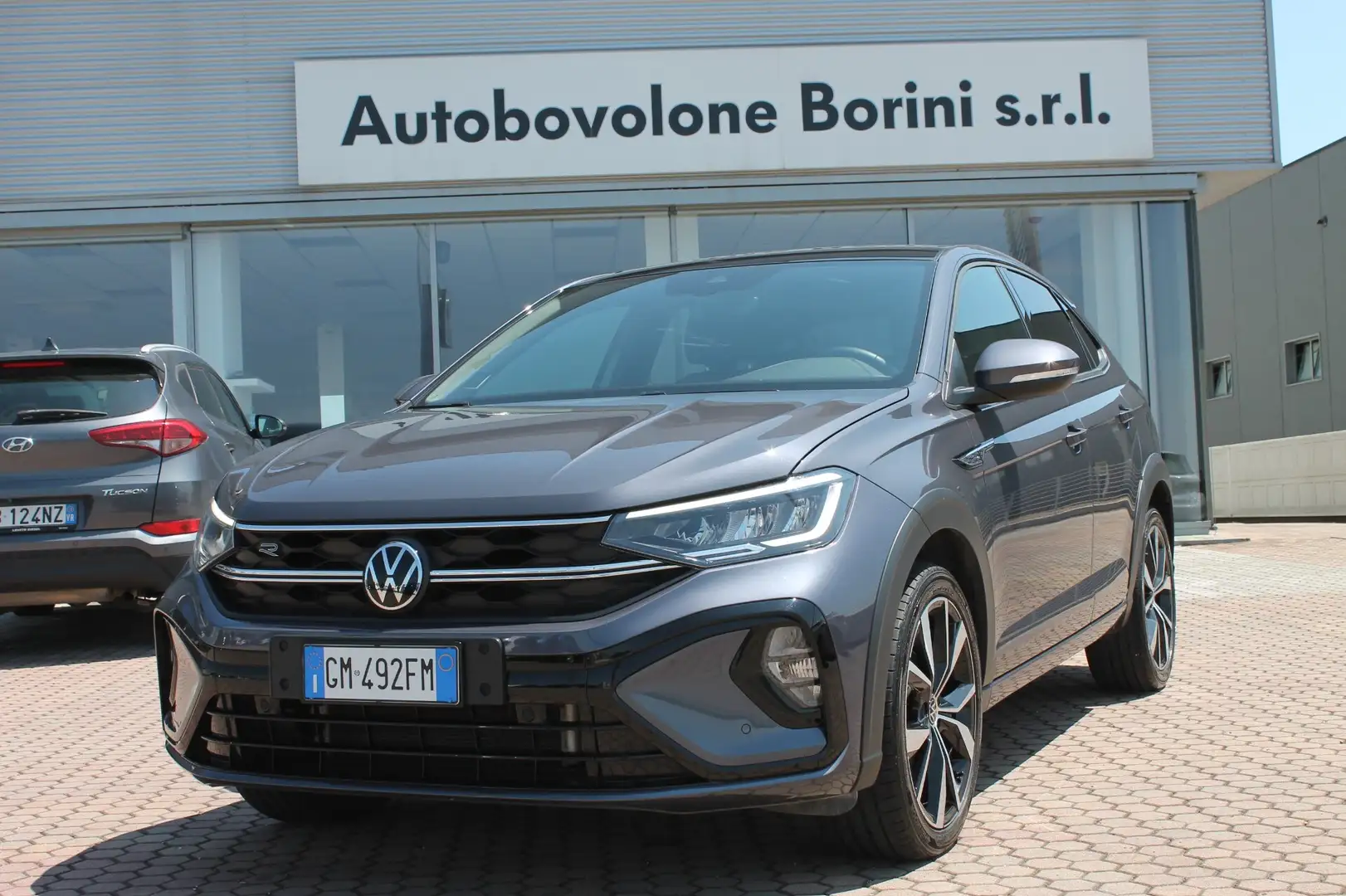 Volkswagen Taigo Taigo 1.5 TSI ACT 150 CV DSG R-Line Grigio - 1