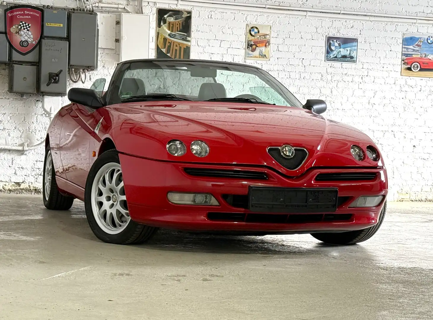 Alfa Romeo Spider 2.0 16V Twin Spark Rojo - 2
