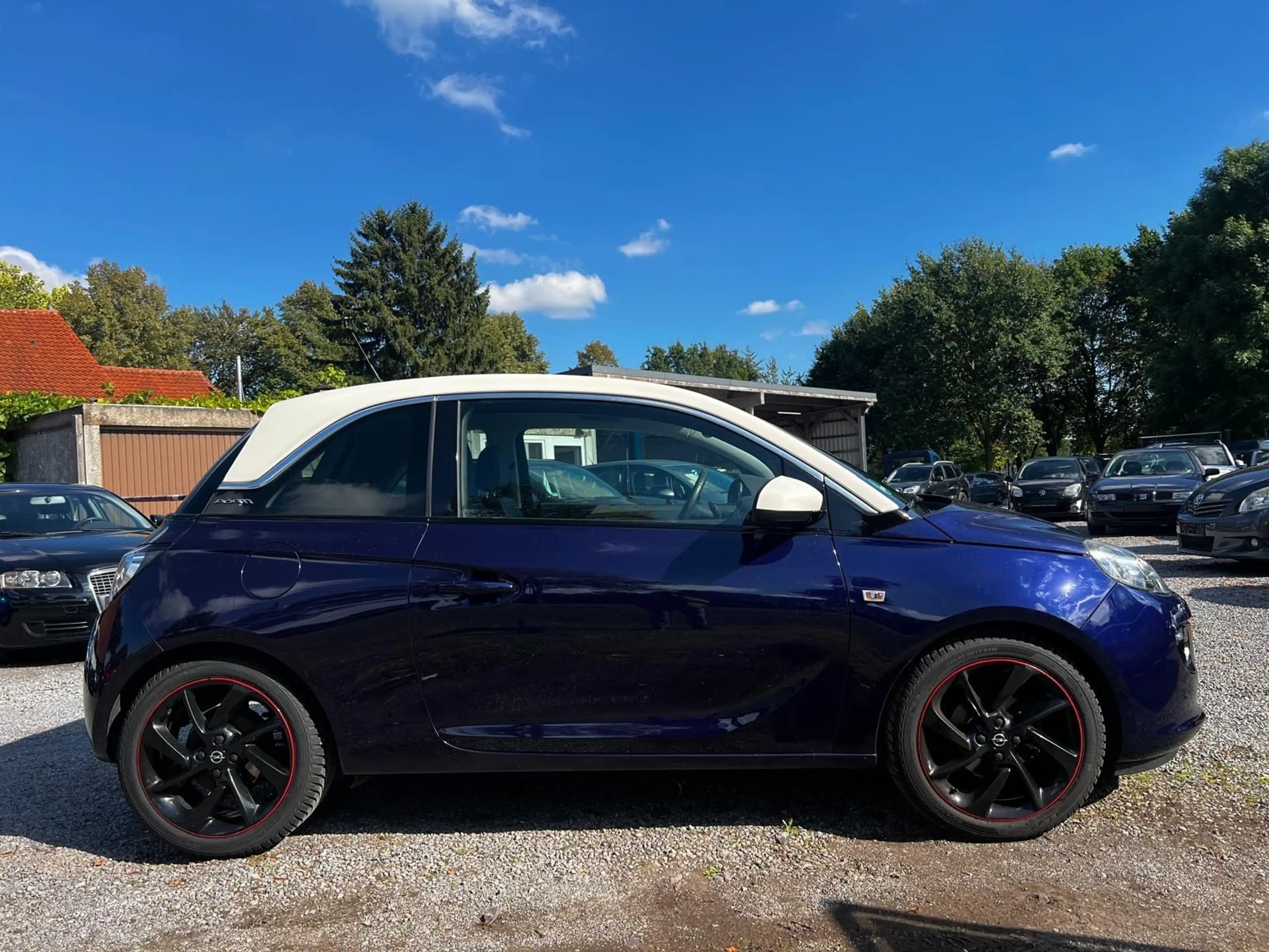 Opel Adam 1.4 Slam*Panorama*Bluetooth*Garantie* — photo 6