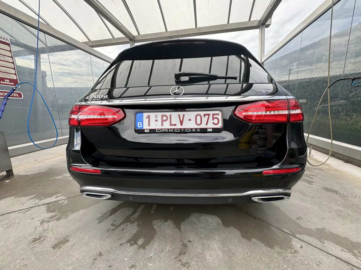 Mercedes-Benz E 200 d T 9G-TRONIC - 2