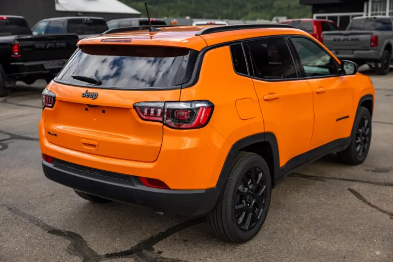Jeep Compass снимка Jeep Compass