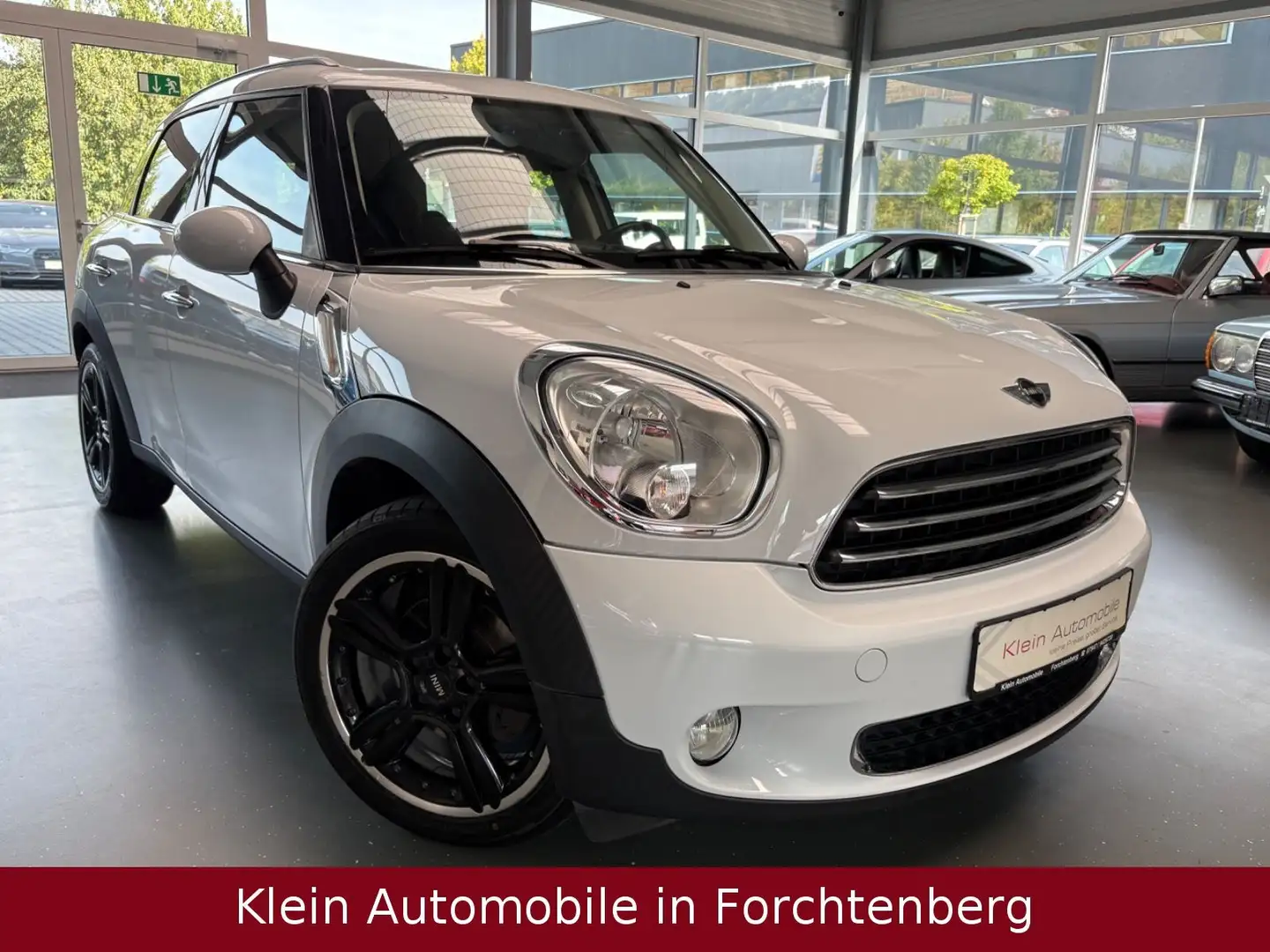 MINI Cooper D Countryman All4 Pepper Klimatronic SHZ Weiß - 1