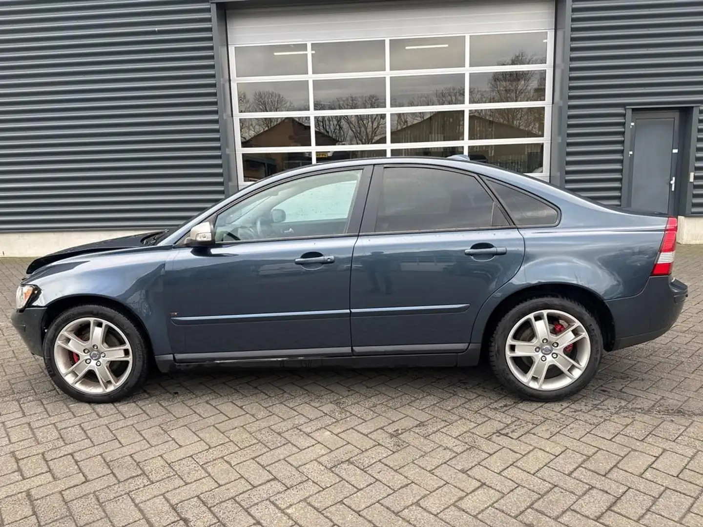 Volvo S40 1.8 Edition II Sport Modrá - 2