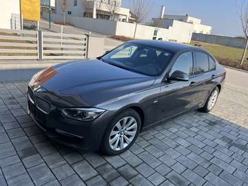 318 D F30