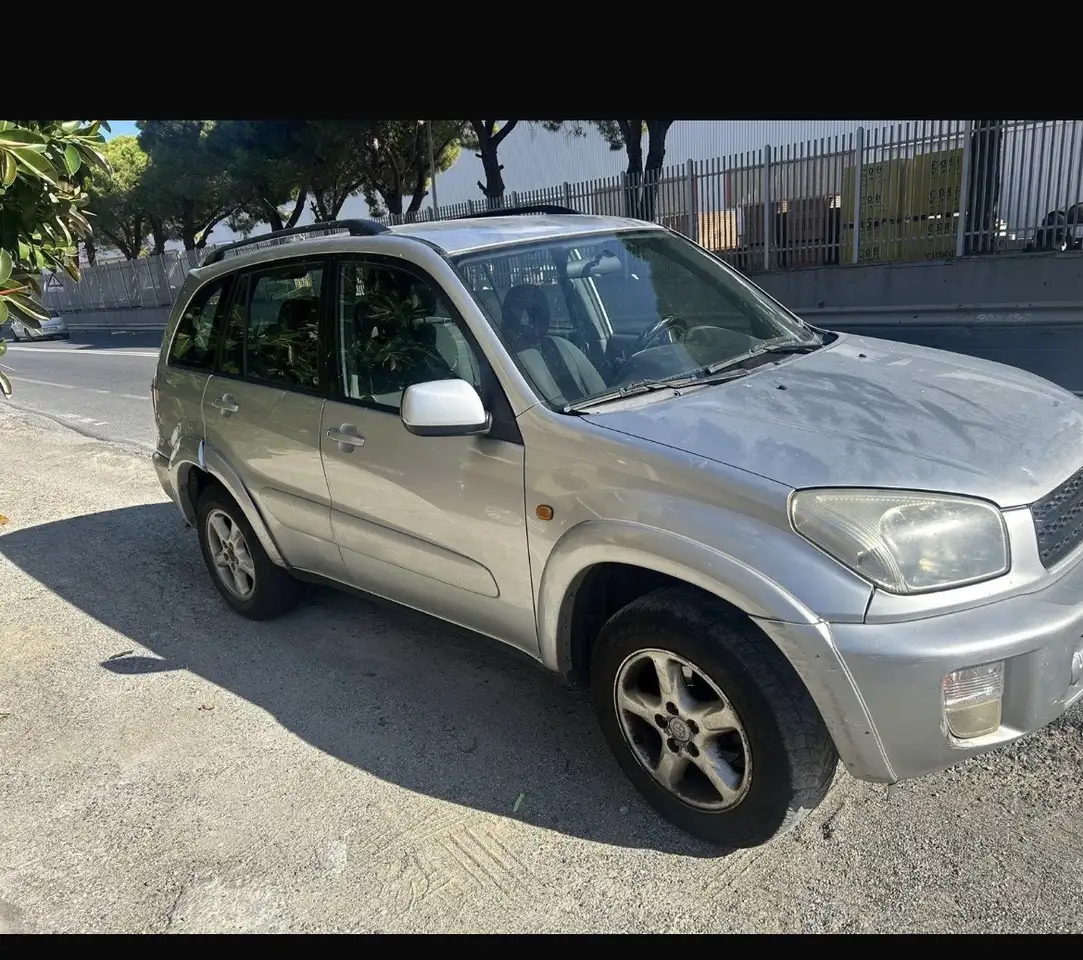 Toyota RAV4 5p 2.0 vvt-i 16v, foto 1