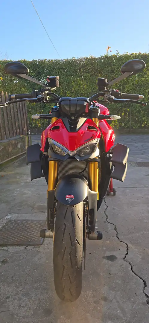 Ducati Streetfighter V4S Roşu - 2