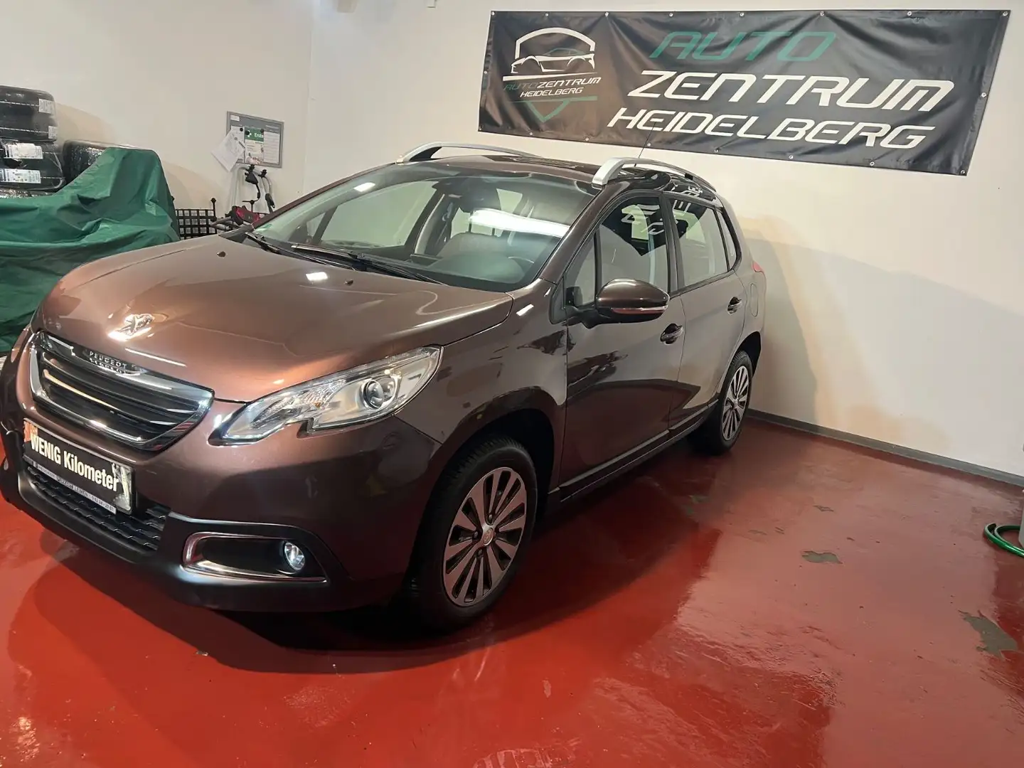 Peugeot 2008 Active Automatik  Tempomat AUS 1 HAnd Braun - 2