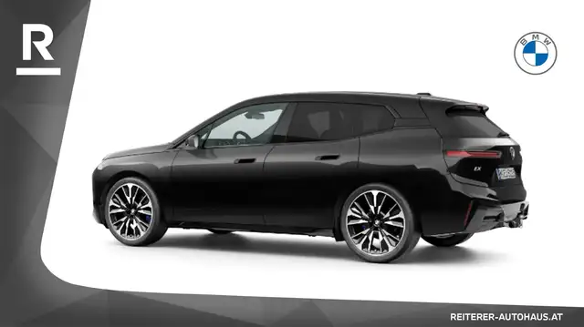 BMW Ix view 4