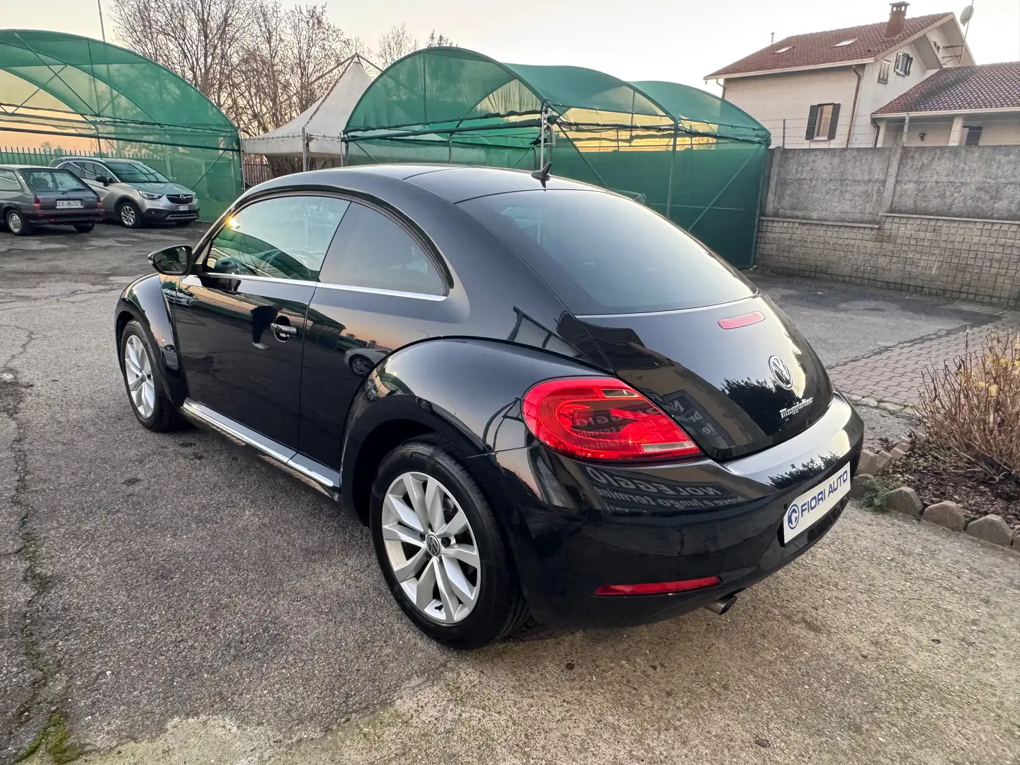 Volkswagen Maggiolino 2.0 TDi bm Design 110cv DSG Noir - 2