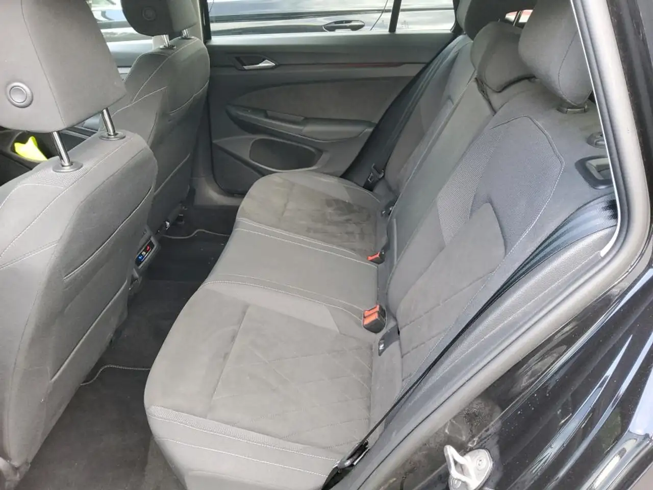 Volkswagen Golf VIII Variant 2.0 TDI DSG STYLE +LED +ACC +RKAM +V, миниатюра 8