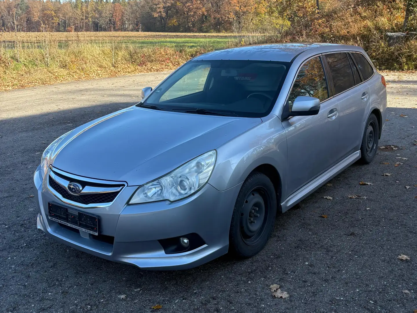 Subaru Legacy Legacy Kombi 2.0i Trend Silber - 2