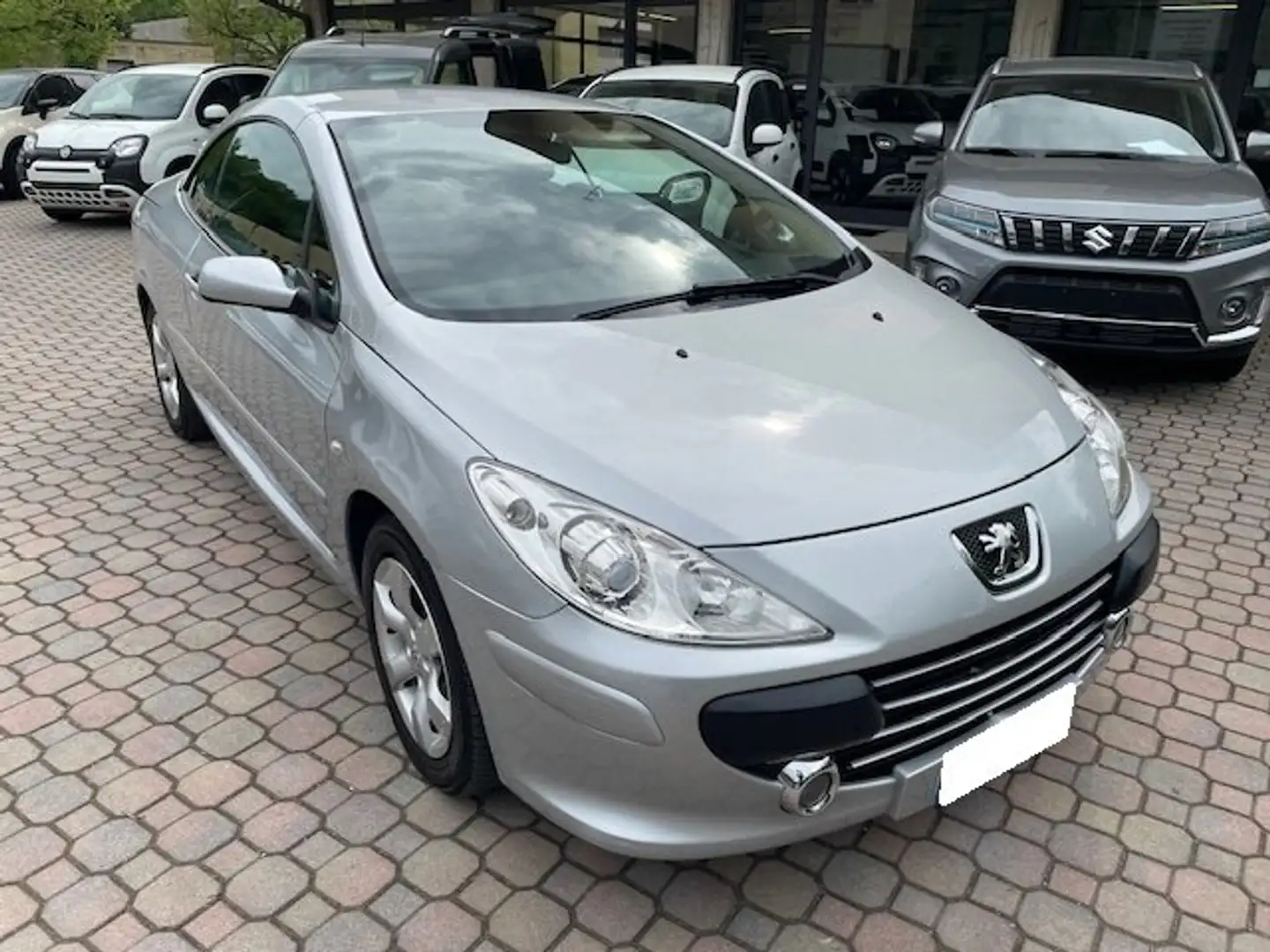 Peugeot 307 307 CC 1.6 16v Tecno Schwarz - 1