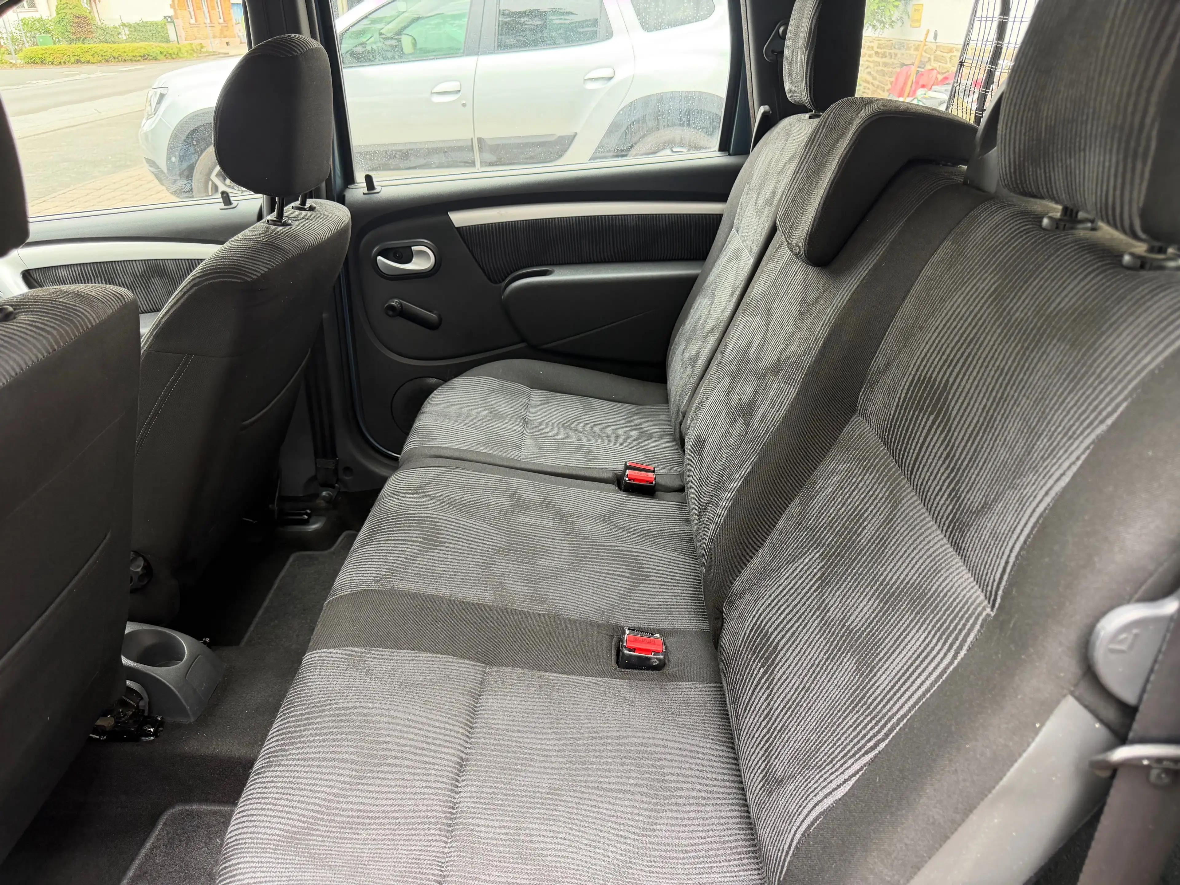 Dacia Logan 1.6 MCV Kombi Laureate Klima - Tüv-Au + Zahnriemen + Ölwechsel + Bremsen NEU — photo 15