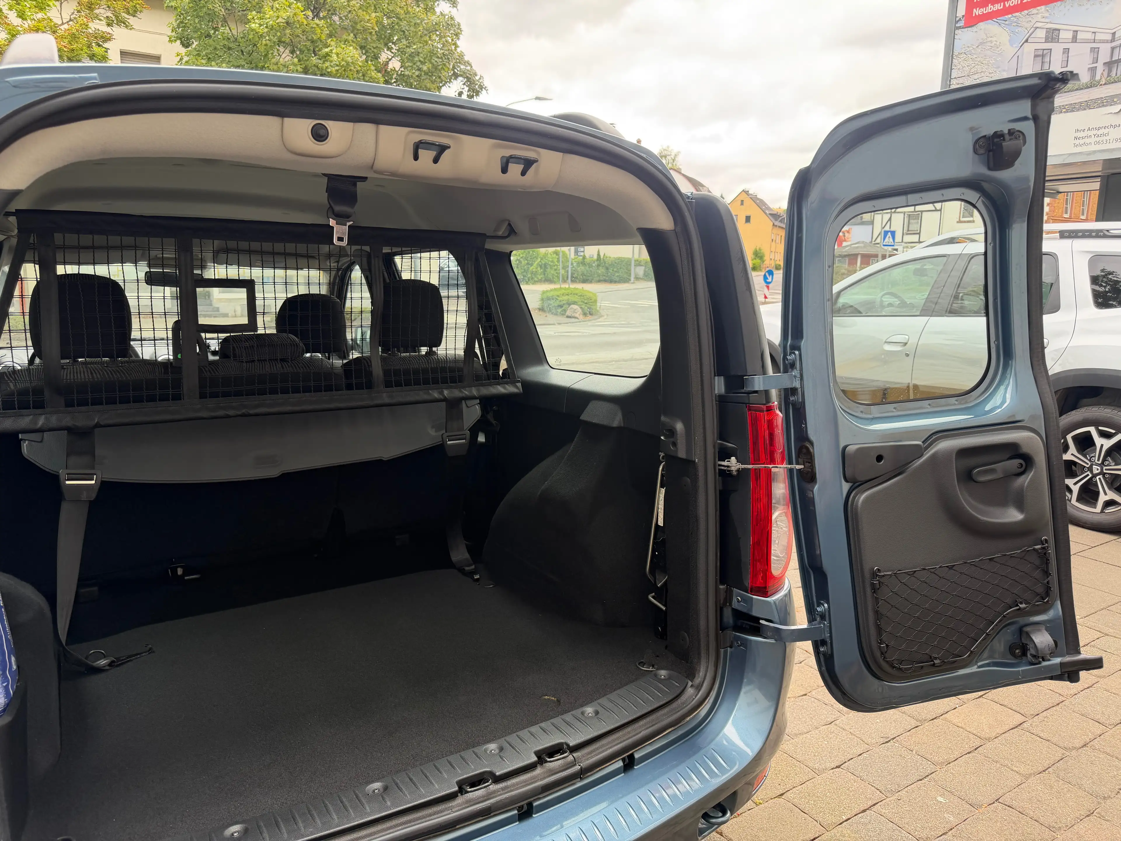 Dacia Logan 1.6 MCV Kombi Laureate Klima - Tüv-Au + Zahnriemen + Ölwechsel + Bremsen NEU — photo 13