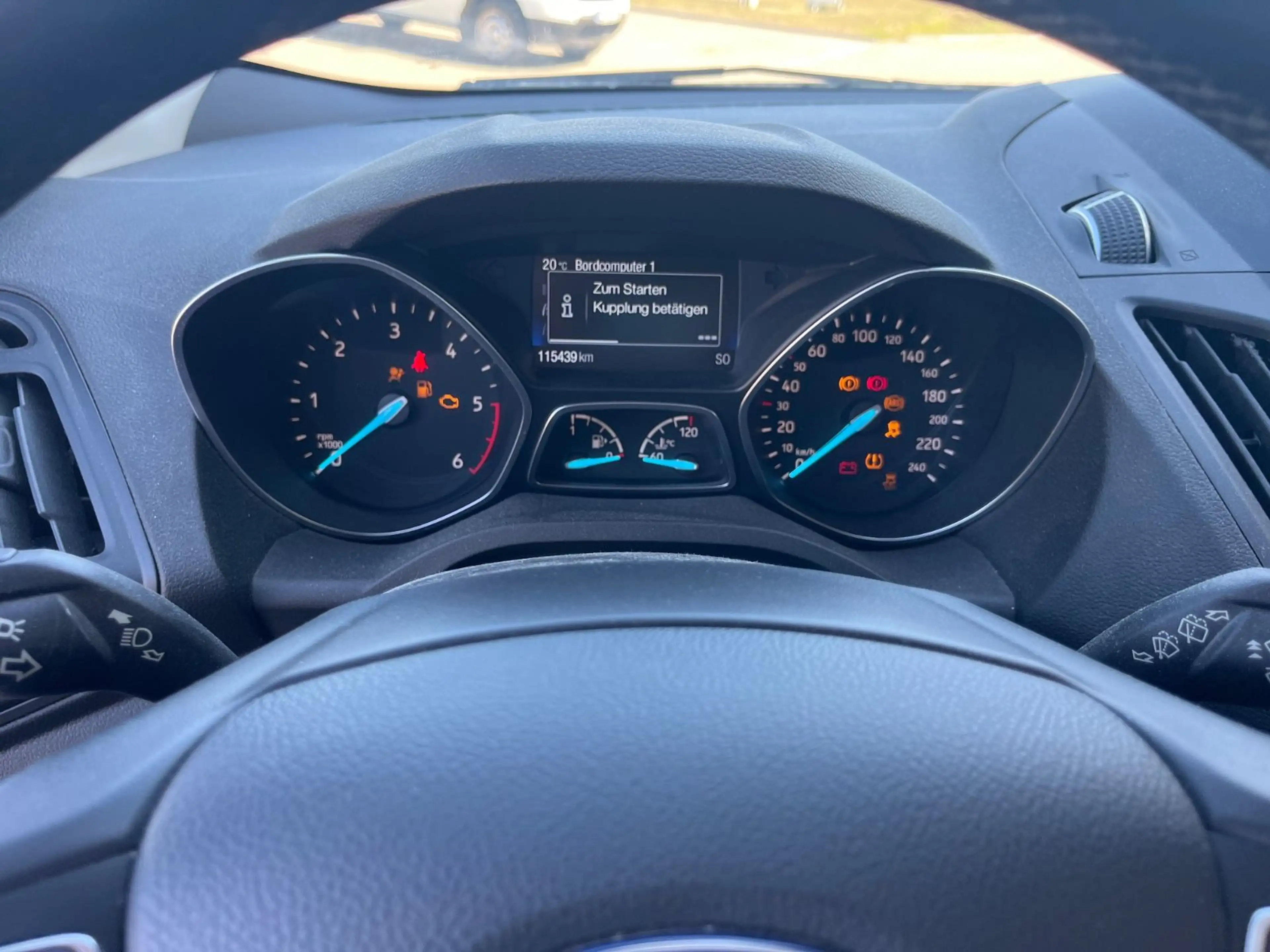 Ford Kuga Cool & Connect — photo 8