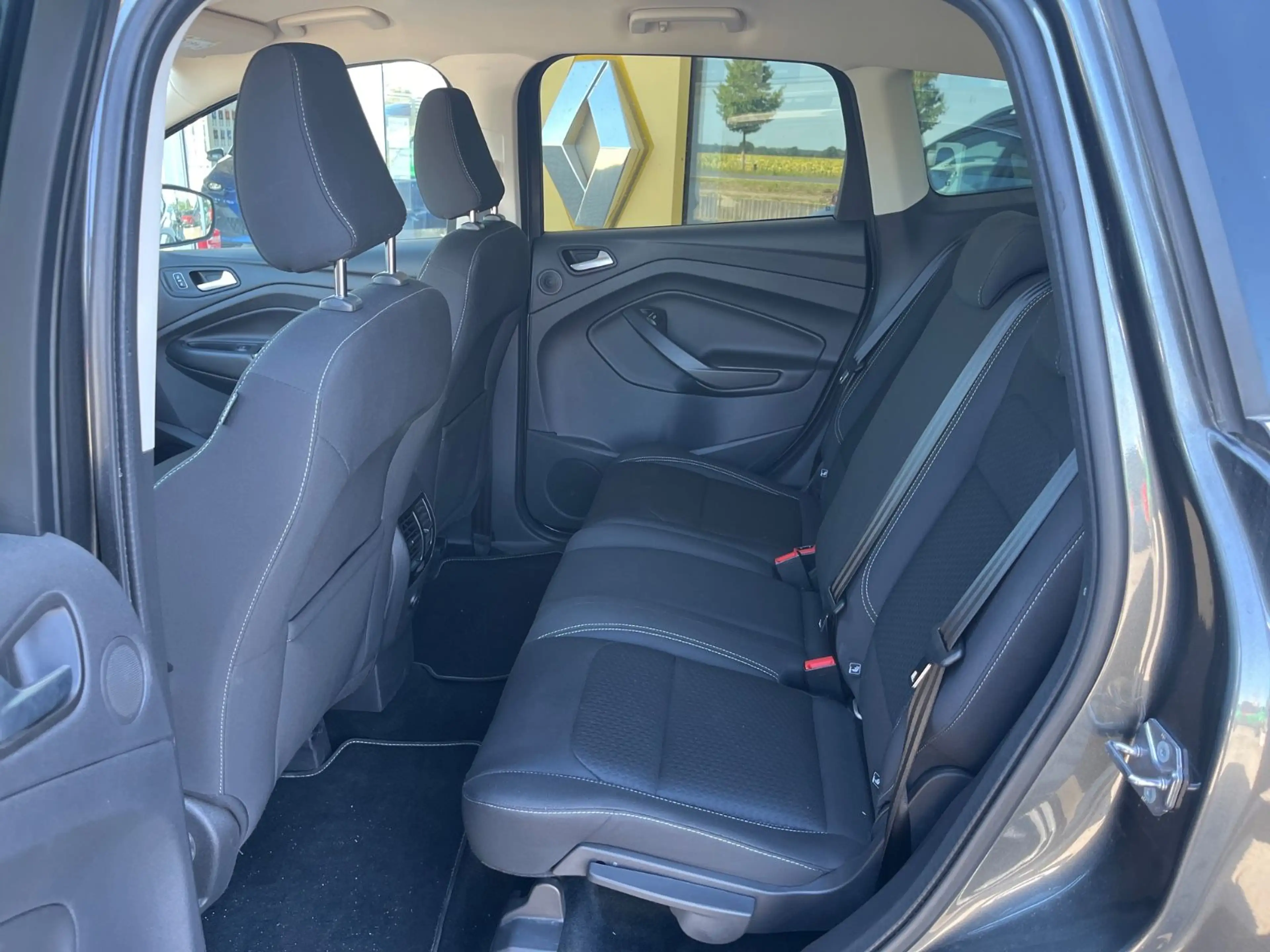 Ford Kuga Cool & Connect — photo 6