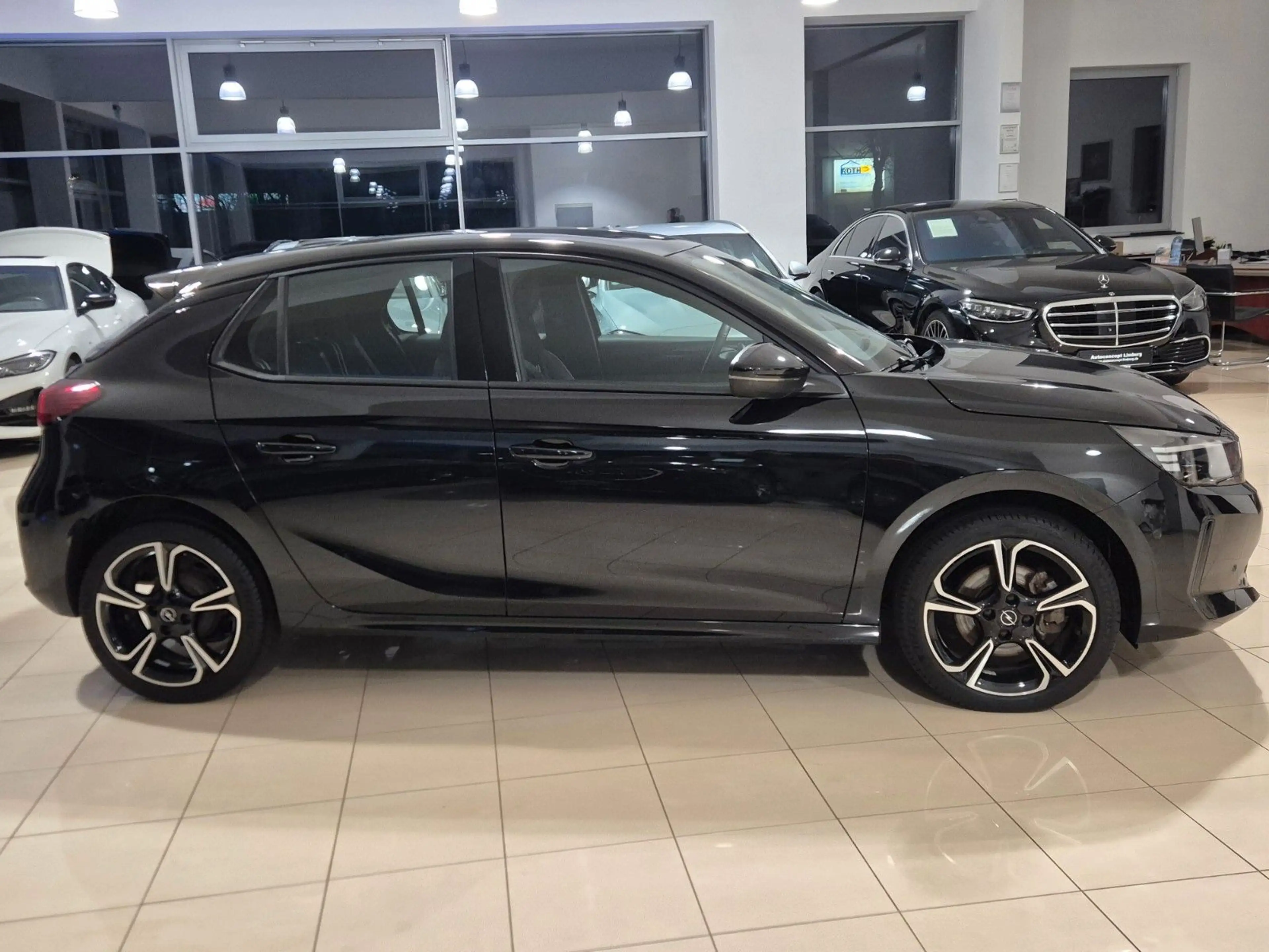 Opel Corsa F GS Sport Pano/R-Cam/LED/CarPlay — photo 6